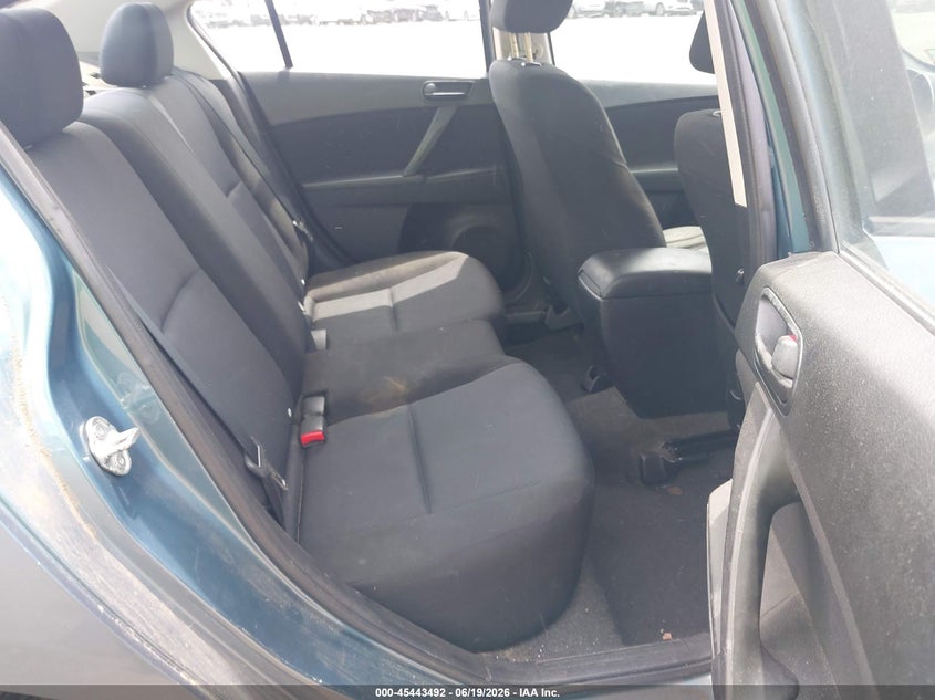 2011 Mazda 3 VIN JM1BL1UG9B1477262 IAAI salvage auction — NORMAL WEAR, Clear (New Jersey), sold $950 on 2026-07-29 (photo 8)