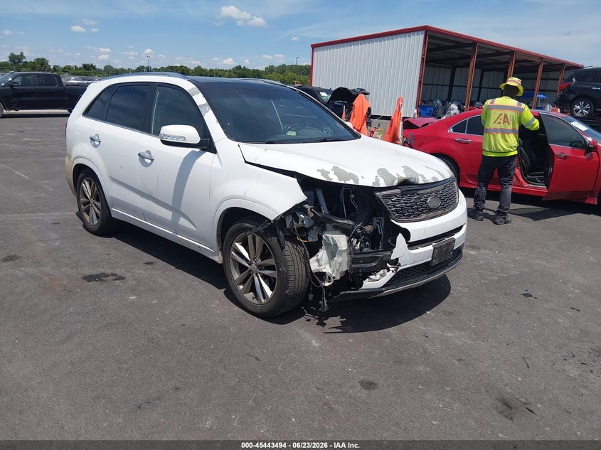 2014 Kia Sorento VIN 5XYKW4A77EG439725 IAAI salvage auction — RIGHT FRONT, Salvage (Illinois), sold $625 on 2026-08-02 (photo 1)