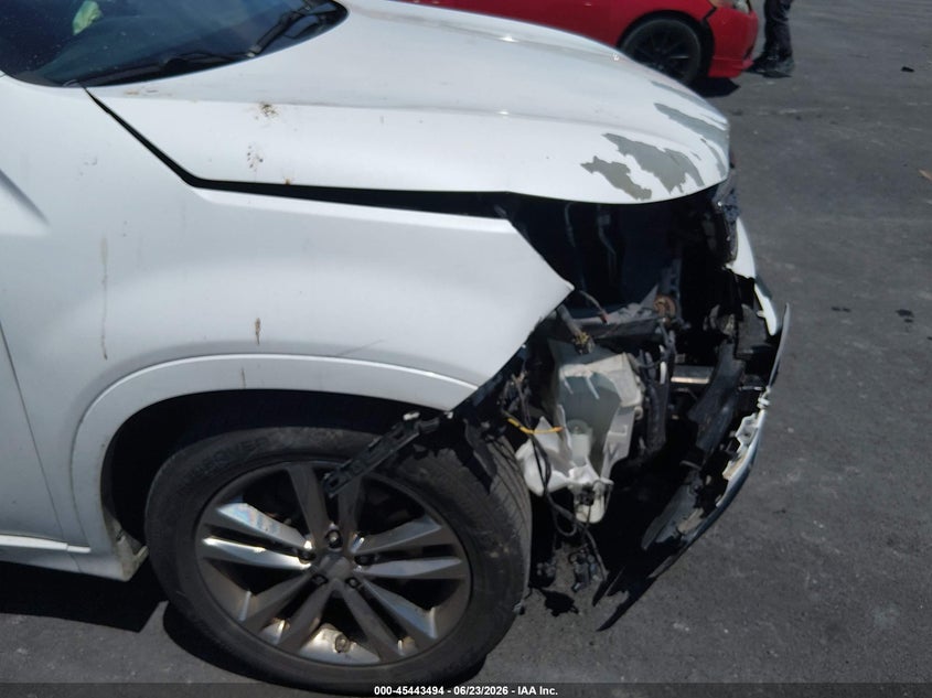 2014 Kia Sorento VIN 5XYKW4A77EG439725 IAAI salvage auction — RIGHT FRONT, Salvage (Illinois), sold $625 on 2026-08-02 (photo 6)