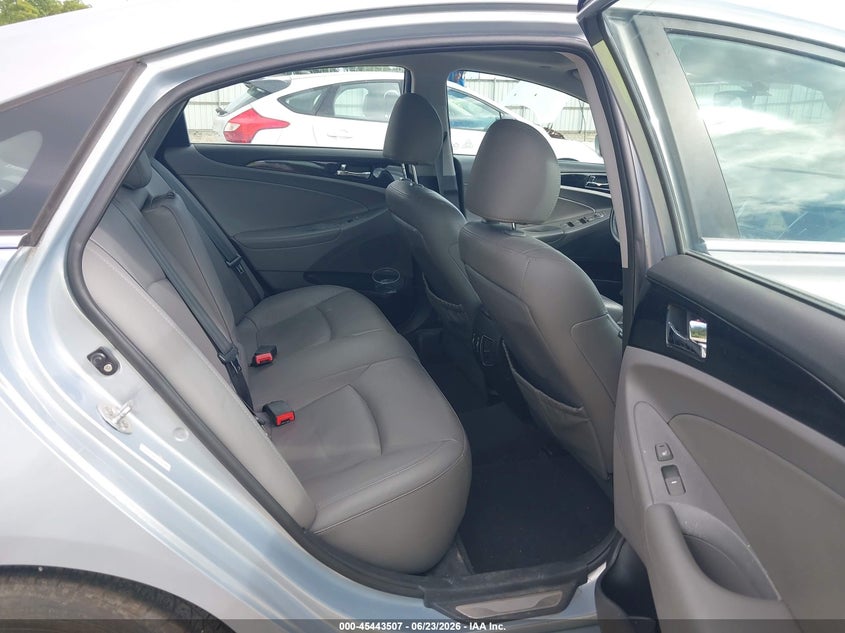 2011 Hyundai Sonata VIN 5NPEC4ACXBH022395 IAAI salvage auction — FRONT END, Salvage (Idaho), sold $425 on 2026-07-23 (photo 8)