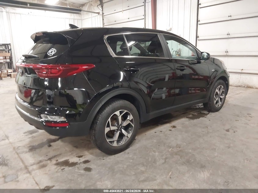 2022 Kia Sportage VIN KNDPMCAC2N7947018 IAAI salvage auction — HAIL, Salvage (Iowa), sold $3,950 on 2026-07-28 (photo 4)