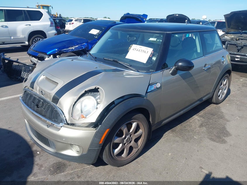 2009 Mini Cooper VIN WMWMF73589TW86216 IAAI salvage auction — FRONT END, Salvage (North Carolina), sold $800 on 2026-07-22 (photo 2)