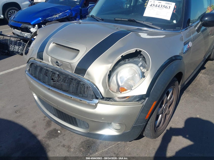 2009 Mini Cooper VIN WMWMF73589TW86216 IAAI salvage auction — FRONT END, Salvage (North Carolina), sold $800 on 2026-07-22 (photo 6)