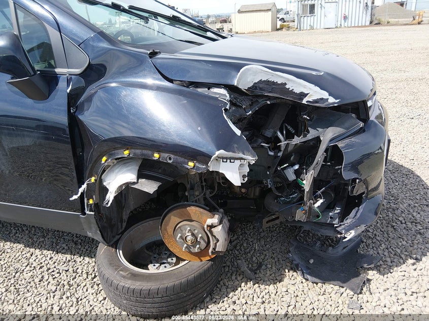 2021 Chevrolet Trax VIN KL7CJPSB8MB344071 IAAI salvage auction — NORMAL WEAR, Peddle Clear Public-Restricted (Oregon), sold $950 on 2026-07-29 (photo 6)