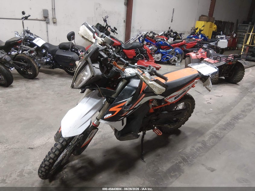 2021 Ktm 890 adventure VIN VBKTR6401MM819645 IAAI salvage auction — FRONT END, Salvage (California), sold $3,000 on 2026-07-28 (photo 2)