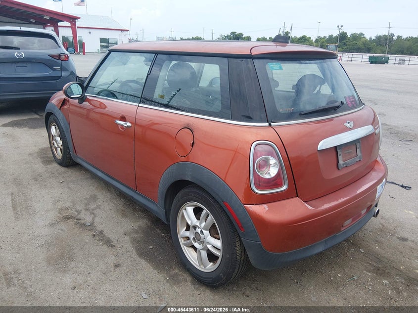 2013 Mini Hard top VIN WMWSU3C57DT683435 IAAI salvage auction — NORMAL WEAR, Clear (Louisiana), sold $300 on 2026-07-27 (photo 3)