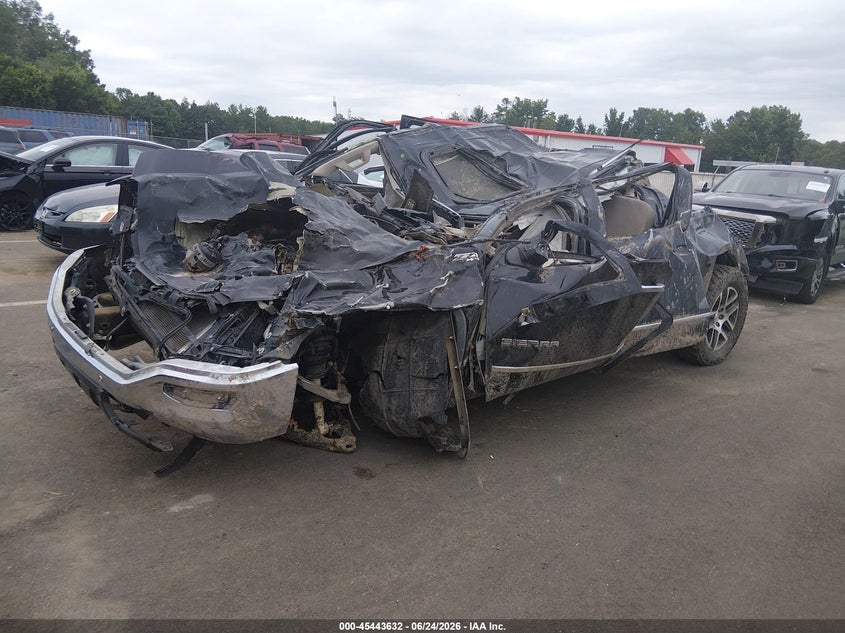2018 Gmc SIERRA VIN 3GTU2NEC1JG281914 IAAI salvage auction — ROOF, Salvage Title, sold $875 on 2026-08-27 (photo 2)