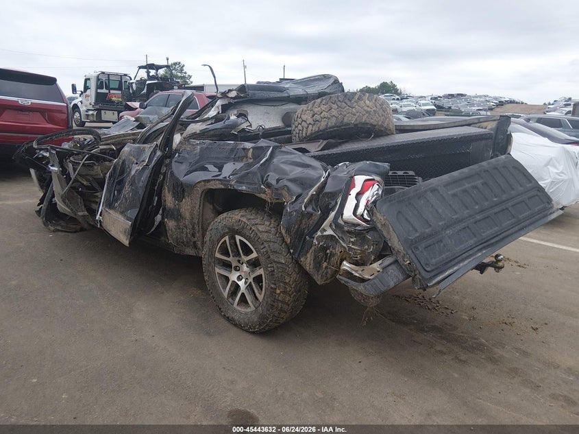 2018 Gmc SIERRA VIN 3GTU2NEC1JG281914 IAAI salvage auction — ROOF, Salvage Title, sold $875 on 2026-08-27 (photo 3)