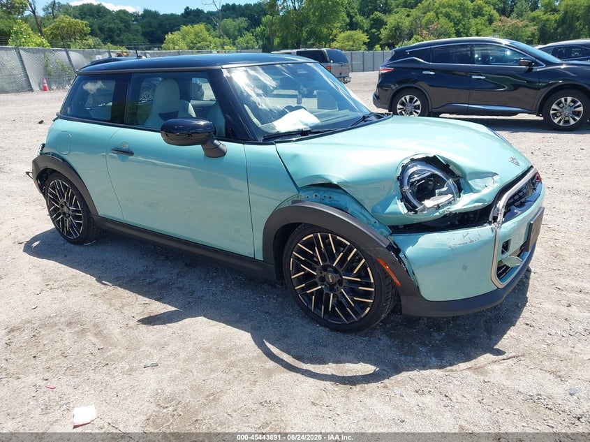2025 Mini Hard top VIN WMW23GD0XS2W35332 IAAI salvage auction — RIGHT FRONT, Salvage (New Jersey), sold $10,225 on 2026-08-11 (photo 1)