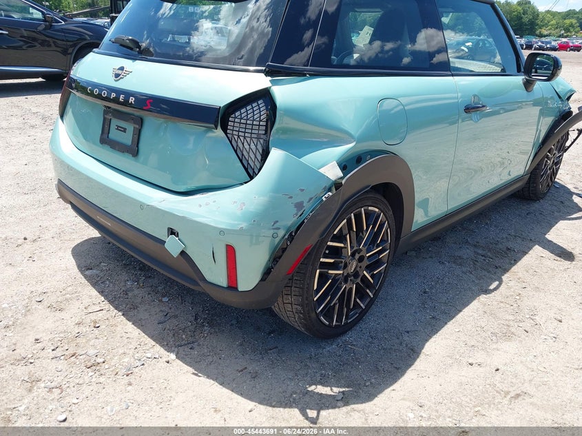 2025 Mini Hard top VIN WMW23GD0XS2W35332 IAAI salvage auction — RIGHT FRONT, Salvage (New Jersey), sold $10,225 on 2026-08-11 (photo 6)