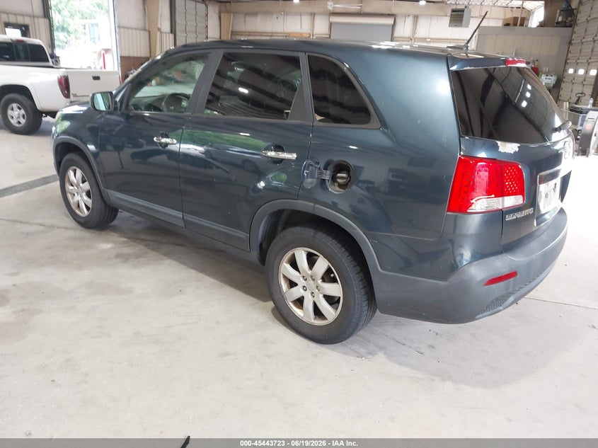 2011 Kia Sorento VIN 5XYKT3A18BG015674 IAAI salvage auction — NORMAL WEAR, Clear (North Carolina), sold $525 on 2026-07-23 (photo 3)