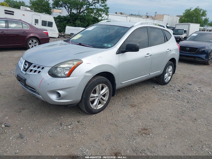 2015 Nissan Rogue VIN JN8AS5MV5FW754880 IAAI salvage auction — REAR END, Salvage Title, sold $300 on 2026-07-24 (photo 2)