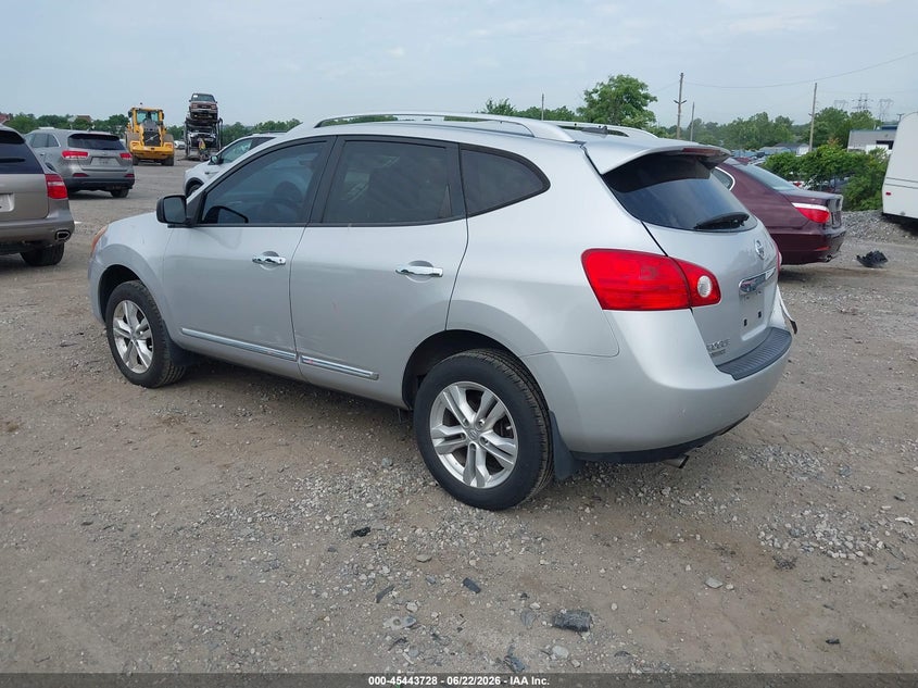 2015 Nissan Rogue VIN JN8AS5MV5FW754880 IAAI salvage auction — REAR END, Salvage Title, sold $300 on 2026-07-24 (photo 3)