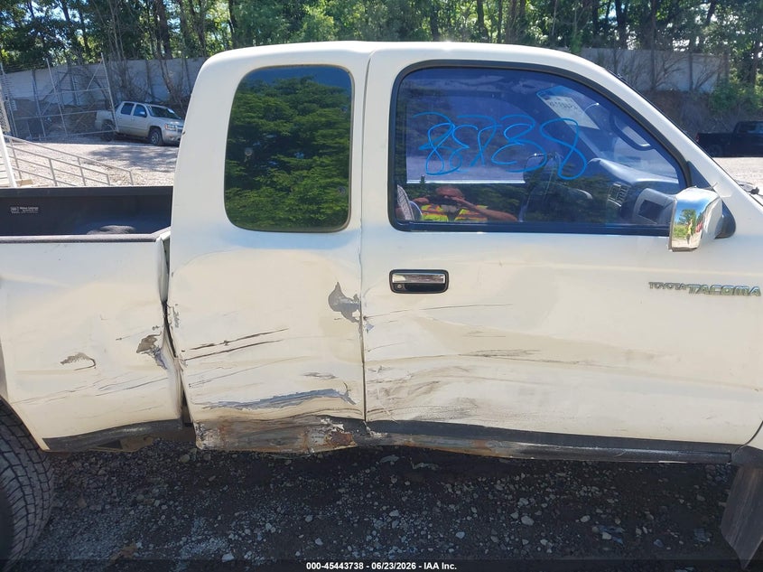 1996 Toyota Tacoma VIN 4TAWN74N0TZ108768 IAAI salvage auction — SIDE, Salvage (Pennsylvania), sold $925 on 2026-07-09 (photo 6)