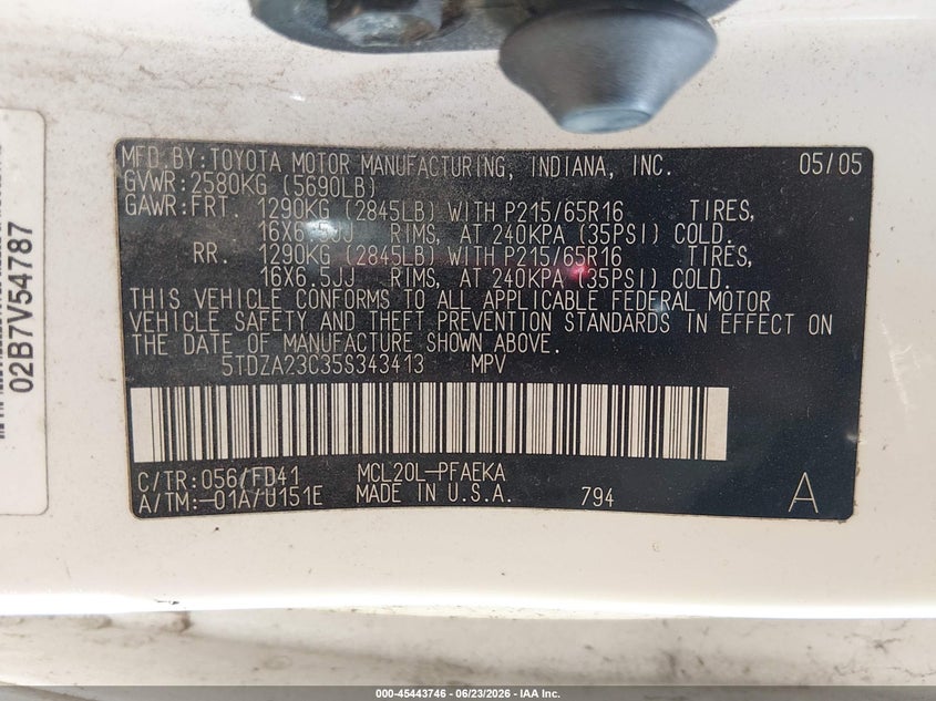 2005 Toyota Sienna VIN 5TDZA23C35S343413 IAAI salvage auction — NORMAL WEAR, Clear-Dealer Only (Arizona), sold $350 on 2026-07-28 (photo 9)