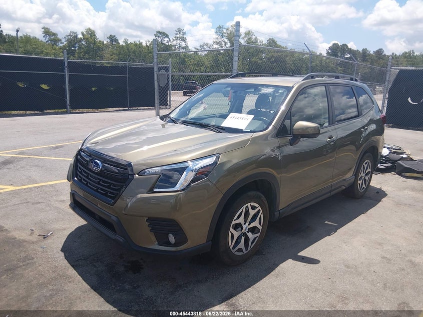 2023 Subaru Forester VIN JF2SKAEC1PH516313 IAAI salvage auction — SIDE, Salvage Title, sold $7,100 on 2026-08-22 (photo 2)