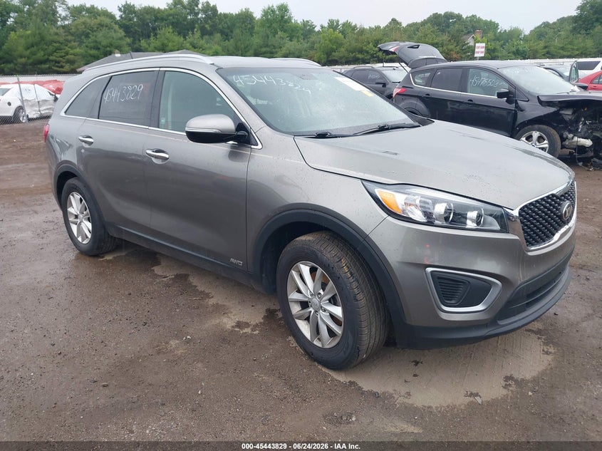 2016 Kia Sorento VIN 5XYPGDA35GG132993 IAAI salvage auction — REAR END, Salvage Title, sold $1,450 on 2026-08-01 (photo 1)
