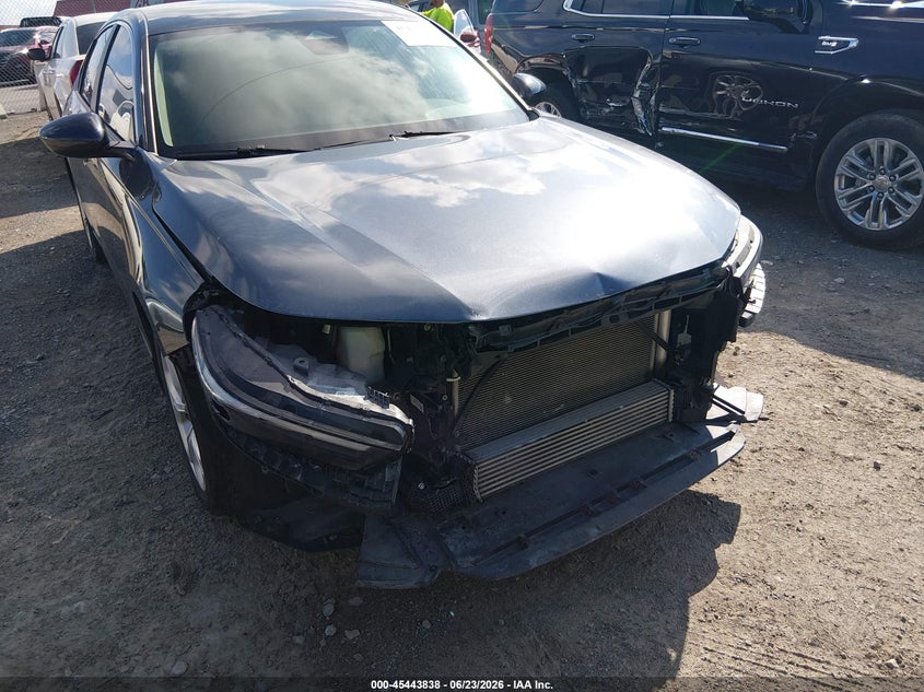 2023 Honda Accord VIN 1HGCY1F23PA015683 IAAI salvage auction — FRONT END, Salvage Title, sold $7,700 on 2026-07-30 (photo 6)