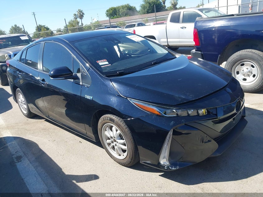 2022 Toyota VIN JTDKAMFP9N3225900 IAAI salvage auction — SIDE, Salvage Title, sold $5,800 on 2026-07-14 (photo 1)