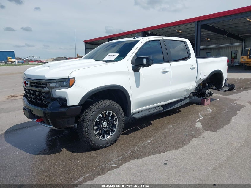 2025 Chevrolet Silverado VIN 3GCUKHE85SG264547 IAAI salvage auction — LEFT SIDE, Salvage (Nebraska), sold $27,750 on 2026-08-27 (photo 2)