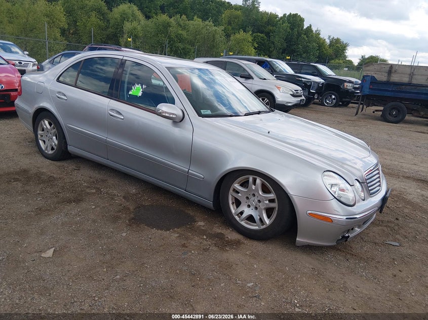 2006 Mercedes-benz E-class VIN WDBUF56J96A797153 IAAI salvage auction — NORMAL WEAR, Clear (Illinois), sold $375 on 2026-07-22 (photo 1)