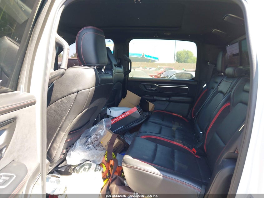 2022 Ram 1500 VIN 1C6SRFU92NN112892 IAAI salvage auction — THEFT, Salvage Title, sold $19,600 on 2026-07-24 (photo 8)