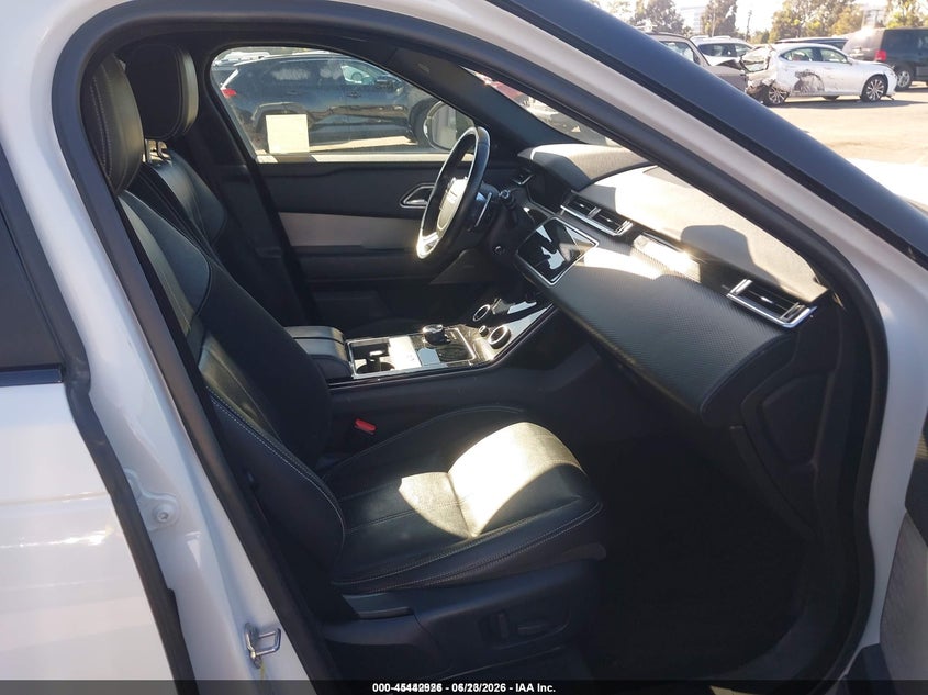 2018 Land rover Range rover velar VIN SALYL2RN0JA771602 IAAI salvage auction — REPOSSESSION, Clear - Dealer Only (California), sold $11,000 on 2026-07-30 (photo 5)