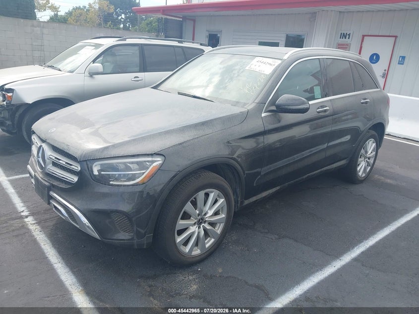 2020 Mercedes-benz Glc VIN WDC0G8DBXLF719239 IAAI salvage auction — REPOSSESSION, Clear - Dealer Only (California), sold $11,800 on 2026-07-30 (photo 2)