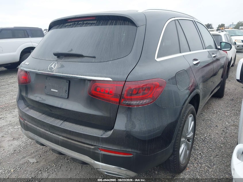 2020 Mercedes-benz Glc VIN WDC0G8DBXLF719239 IAAI salvage auction — REPOSSESSION, Clear - Dealer Only (California), sold $11,800 on 2026-07-30 (photo 4)