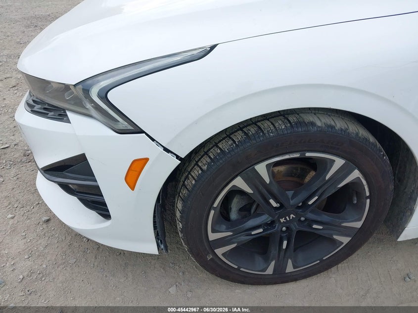 2021 Kia K5 VIN 5XXG64J21MG049782 IAAI salvage auction — SIDE, Salvage Title, sold $3,150 on 2026-07-30 (photo 6)