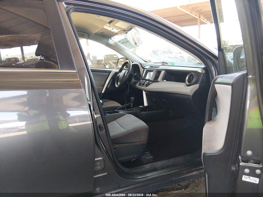 2014 Toyota VIN JTMBFREV7ED092935 IAAI salvage auction — RIGHT FRONT, Salvage Title, sold $2,250 on 2026-07-28 (photo 5)