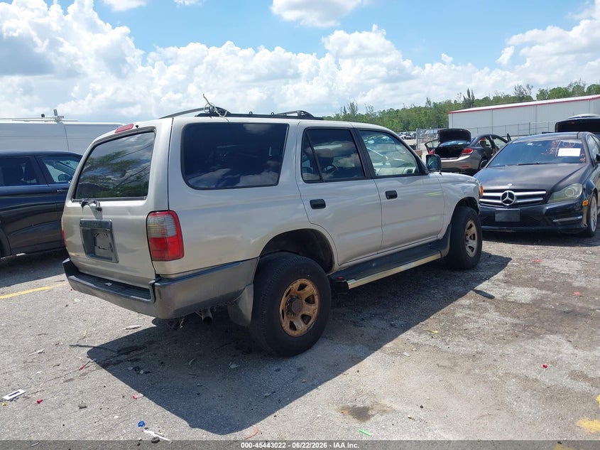 1998 Toyota 4runner VIN JT3GM84R7W0029485 IAAI salvage auction — FRONT END, Rebuildable (Florida), sold $600 on 2026-07-08 (photo 4)
