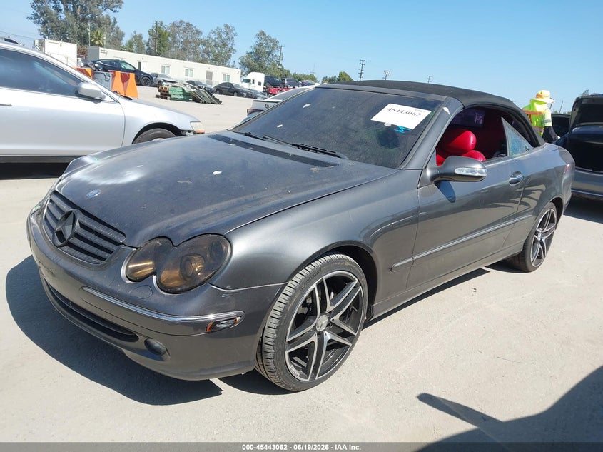 2004 Mercedes-benz Clk-class VIN WDBTK65G24T006207 IAAI salvage auction — VANDALISM, Salvage (California), sold $200 on 2026-07-08 (photo 2)