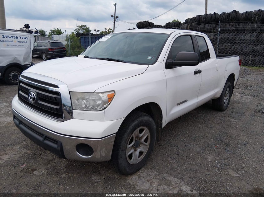 2013 Toyota Tundra VIN 5TFUM5F11DX041611 IAAI salvage auction — NORMAL WEAR, Clear (Pennsylvania), sold $3,650 on 2026-07-17 (photo 2)