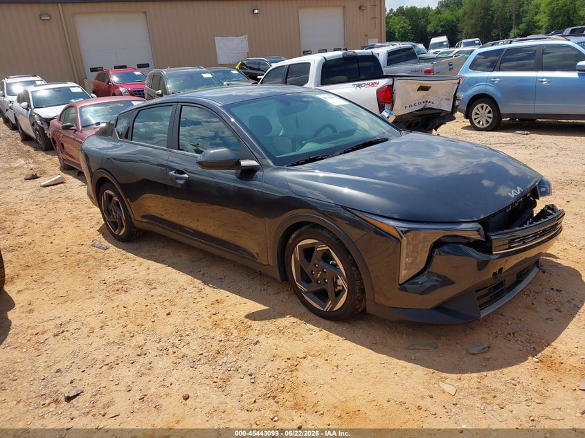 2025 Kia K4 VIN 3KPFU4DE3SE121398 — IAAI salvage auction photo