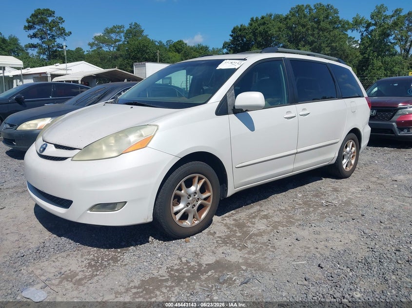 2006 Toyota Sienna VIN 5TDZA22CX6S433323 IAAI salvage auction — NORMAL WEAR, Clear (South Carolina), sold $950 on 2026-07-07 (photo 2)