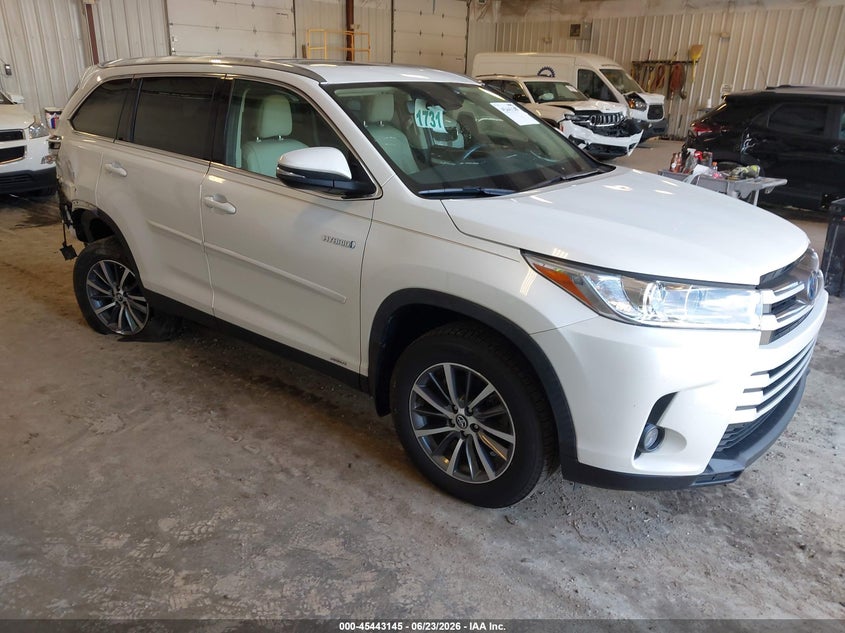 2019 Toyota Highlander VIN 5TDJGRFH7KS077465 IAAI salvage auction — REAR END, Salvage (Mississippi), sold $25 on 2026-08-01 (photo 1)