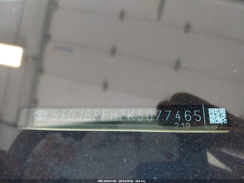 2019 Toyota Highlander VIN 5TDJGRFH7KS077465 IAAI salvage auction — REAR END, Salvage (Mississippi), sold $25 on 2026-08-01 (photo 9)