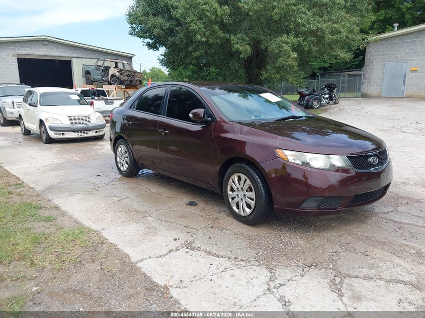 2010 Kia Forte VIN KNAFU4A29A5158344 IAAI salvage auction — NORMAL WEAR, Clear (Tennessee), sold $225 on 2026-07-15 (photo 1)