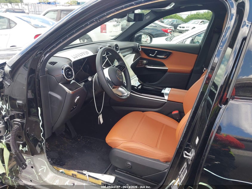 2024 Mercedes-benz Glc VIN W1NKM4HB4RF232047 IAAI salvage auction — SIDE, Salvage (North Carolina), sold $20,300 on 2026-07-08 (photo 5)