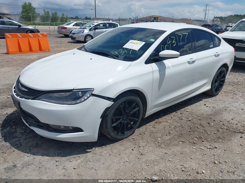 2015 Chrysler 200 VIN 1C3CCCDG8FN511999 IAAI salvage auction — FRONT END, Clear (Wisconsin), sold $1,800 on 2026-07-09 (photo 2)