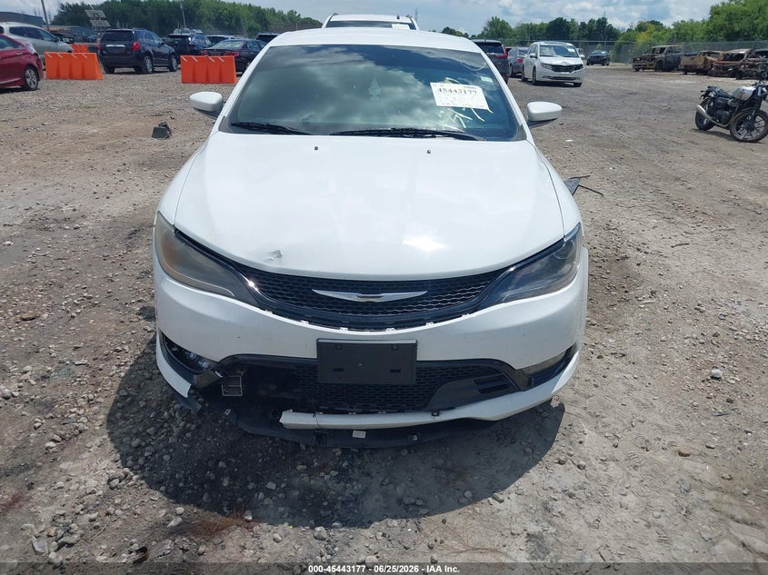 2015 Chrysler 200 VIN 1C3CCCDG8FN511999 IAAI salvage auction — FRONT END, Clear (Wisconsin), sold $1,800 on 2026-07-09 (photo 6)
