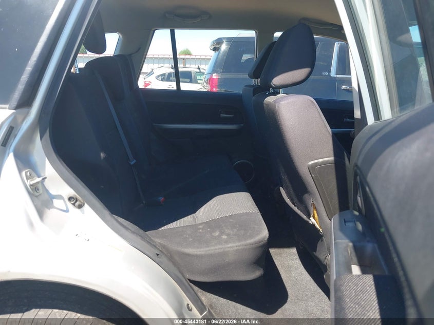 2008 Suzuki Grand vitara VIN JS3TD941X84102775 IAAI salvage auction — FRONT END, Bill Of Sale (Washington), sold $375 on 2026-07-07 (photo 8)