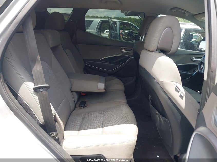 2014 Hyundai Santa fe VIN 5XYZTDLB6EG152434 IAAI salvage auction — REAR END, Salvage (Georgia), sold $875 on 2026-07-29 (photo 8)