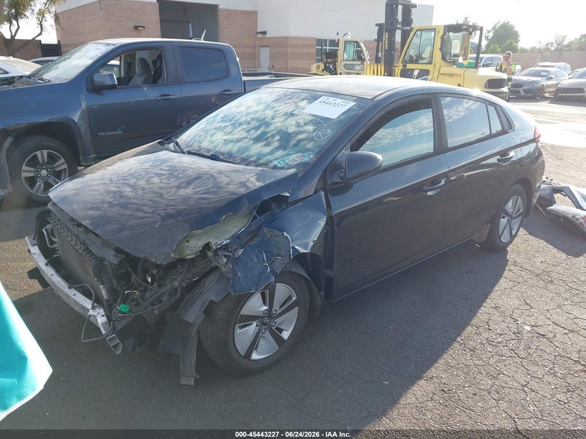 2017 Hyundai Ioniq VIN KMHC65LC0HU049505 IAAI salvage auction — LEFT FRONT, Salvage Title, sold $850 on 2026-07-10 (photo 2)