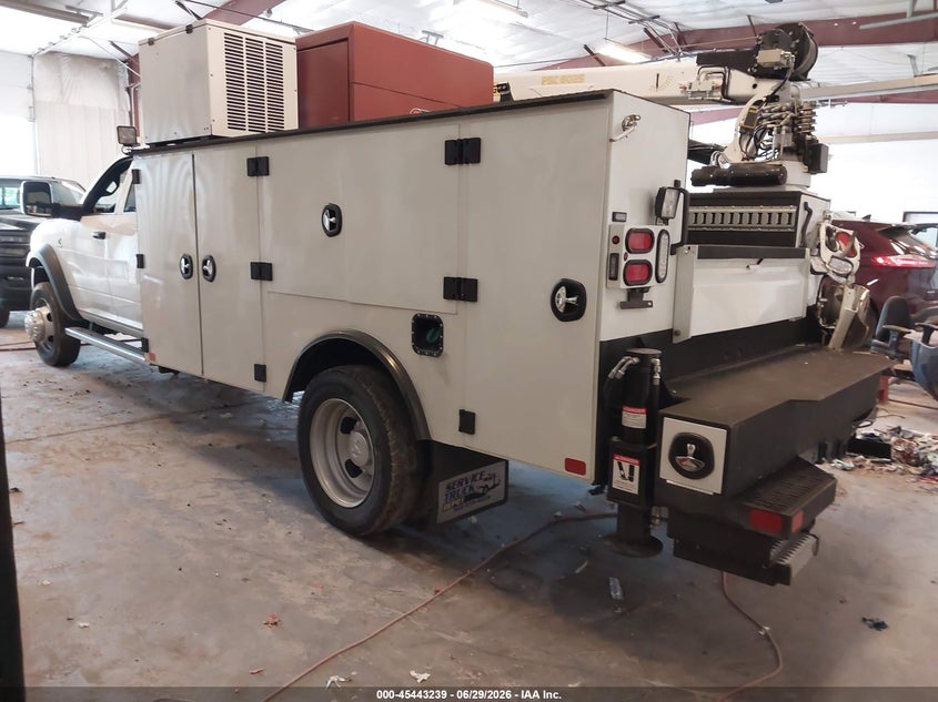 2024 Ram 5500 VIN 3C7WRNFL4RG182182 IAAI salvage auction — FRONT & REAR, Salvage Title, sold $34,700 on 2026-08-26 (photo 3)