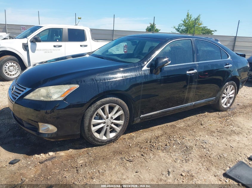 2010 Lexus Es 350 VIN JTHBK1EG7A2369280 IAAI salvage auction — REAR END, Salvage (Alabama), sold $575 on 2026-07-28 (photo 2)