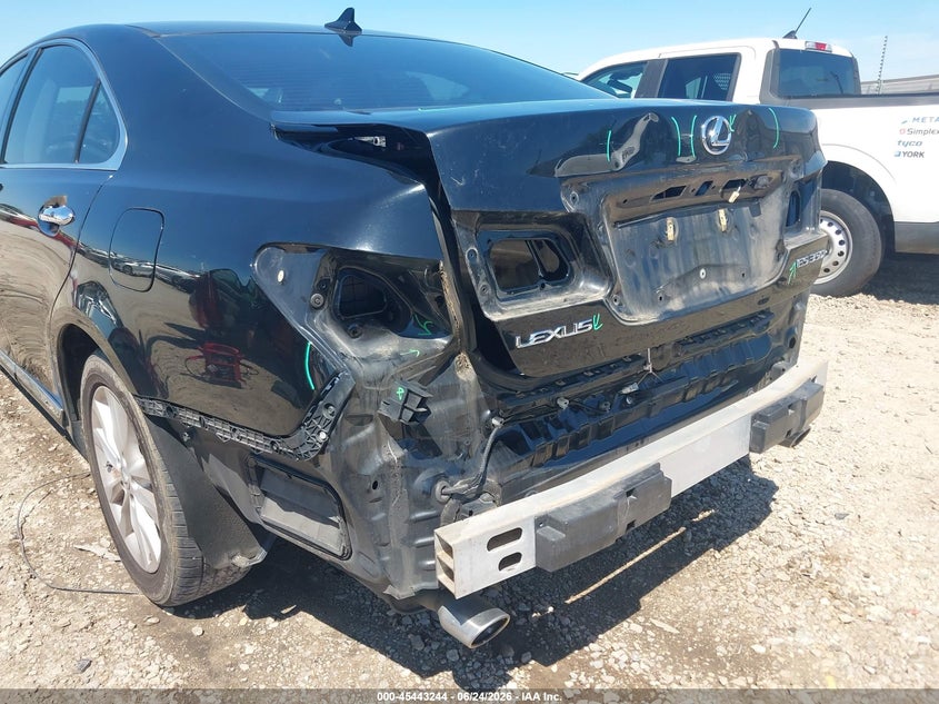 2010 Lexus Es 350 VIN JTHBK1EG7A2369280 IAAI salvage auction — REAR END, Salvage (Alabama), sold $575 on 2026-07-28 (photo 6)