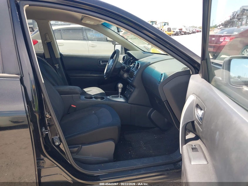2012 Nissan Rogue VIN JN8AS5MV5CW377303 IAAI salvage auction — NORMAL WEAR, Clear (Florida), sold $475 on 2026-07-21 (photo 5)