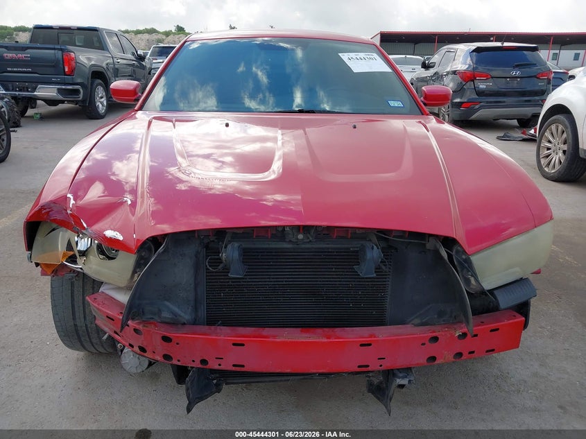 2013 Dodge Charger VIN 2C3CDXBG4DH512631 IAAI salvage auction — FRONT END, Salvage Title, sold $1,500 on 2026-09-09 (photo 6)